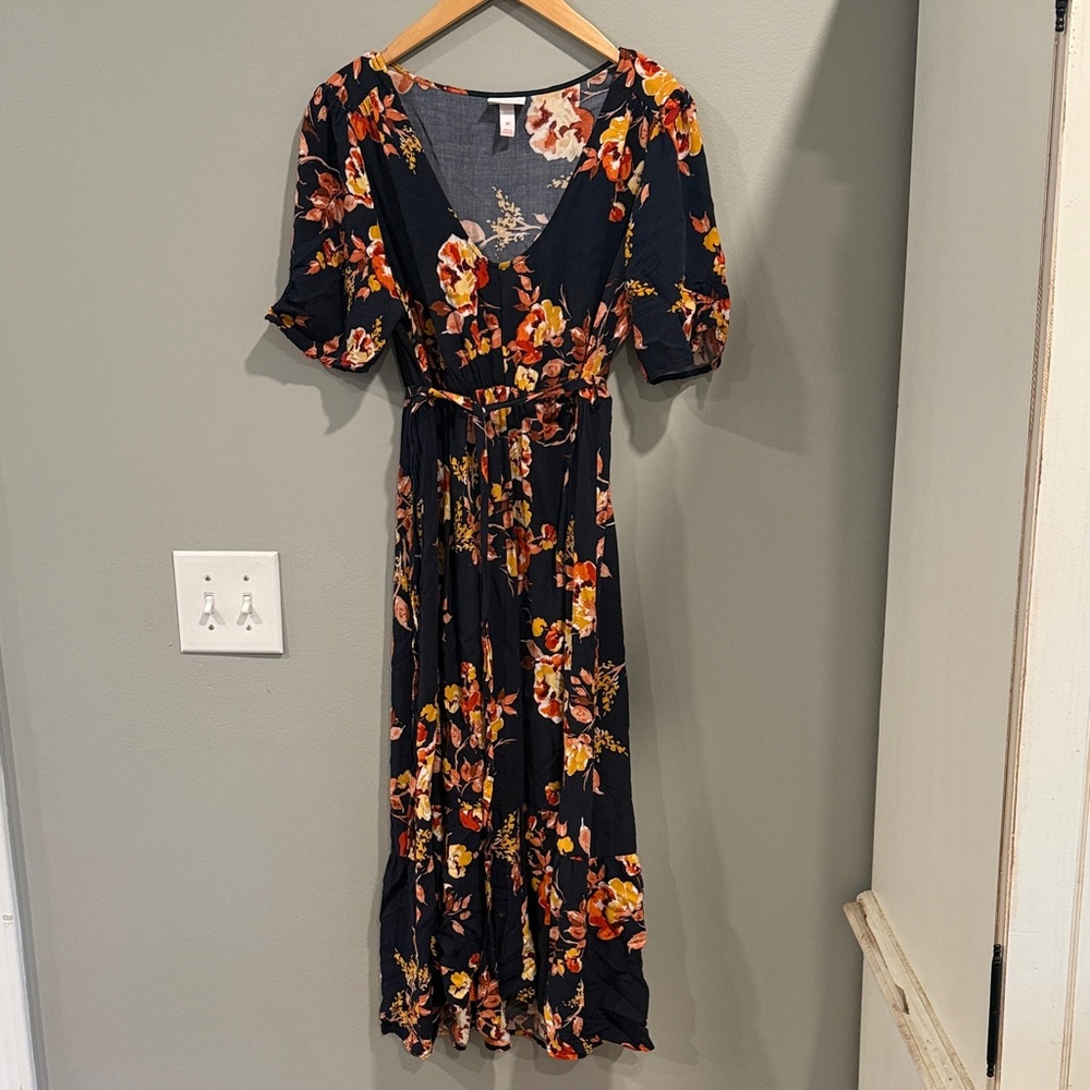 Isabel Maternity by Ingrid & Isabel Navy Floral Maxi Dress